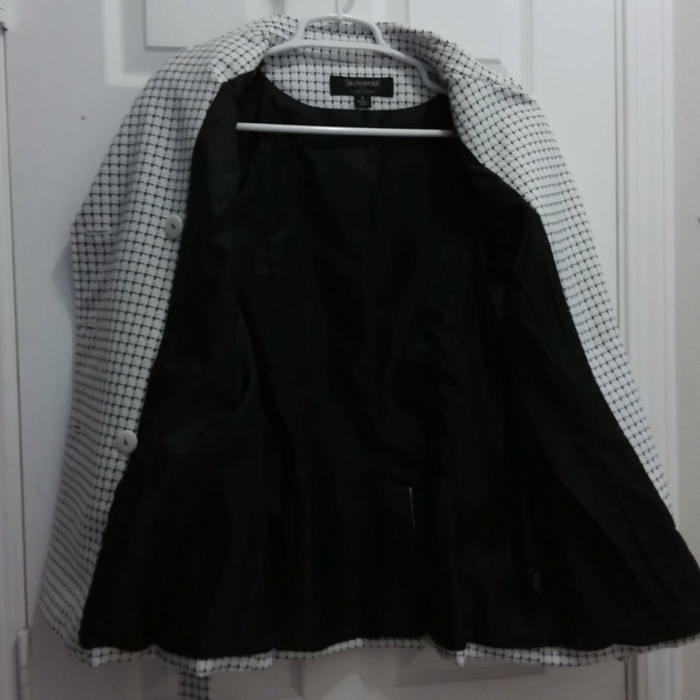 Larry Levine Coat - Picture 5 of 6